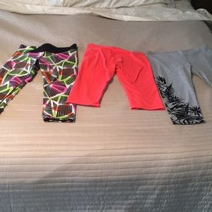 3 pairs of fabletics capris